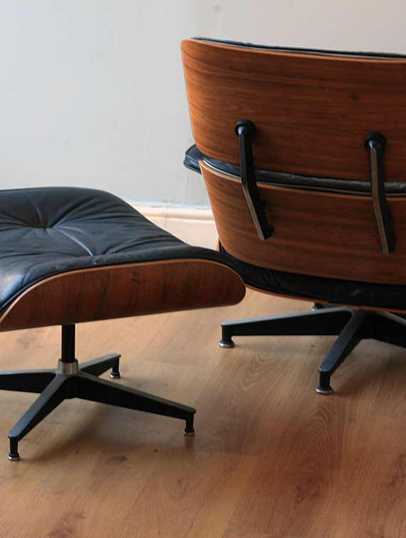 Eames 670/671 chair and ottoman in rosewood
