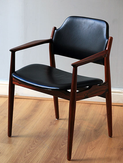 Rosewood – Desk Chair