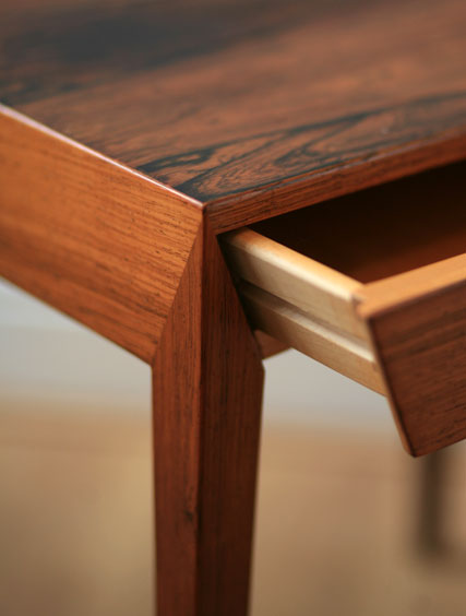 Haslev – Sidetables With Drawers