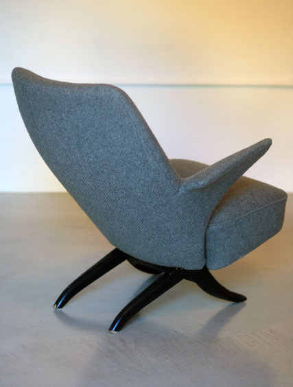 Theo Ruth – Penguin Chair