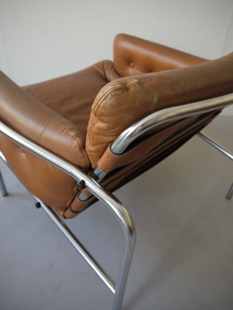 Martin Visser – Osaka Lounge Chair