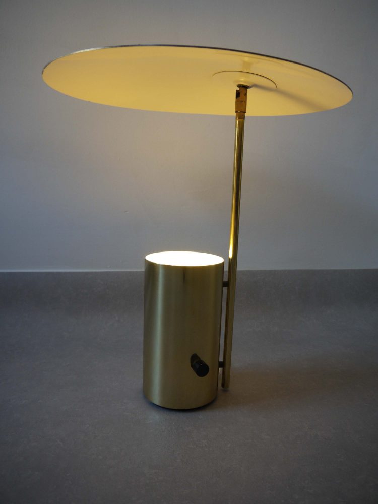 George Nelson – Half Nelson Lamp