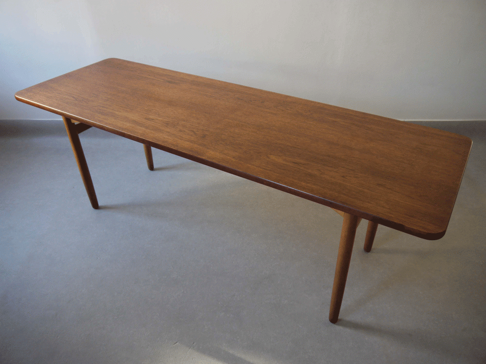Danish – Coffee table