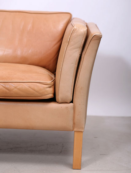 Tan Leather – Settee 3 & 2 Seat