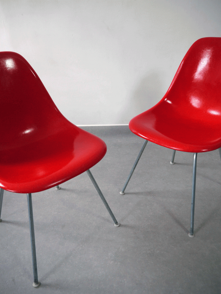 Charles and Ray Eames – DSX Chairs
