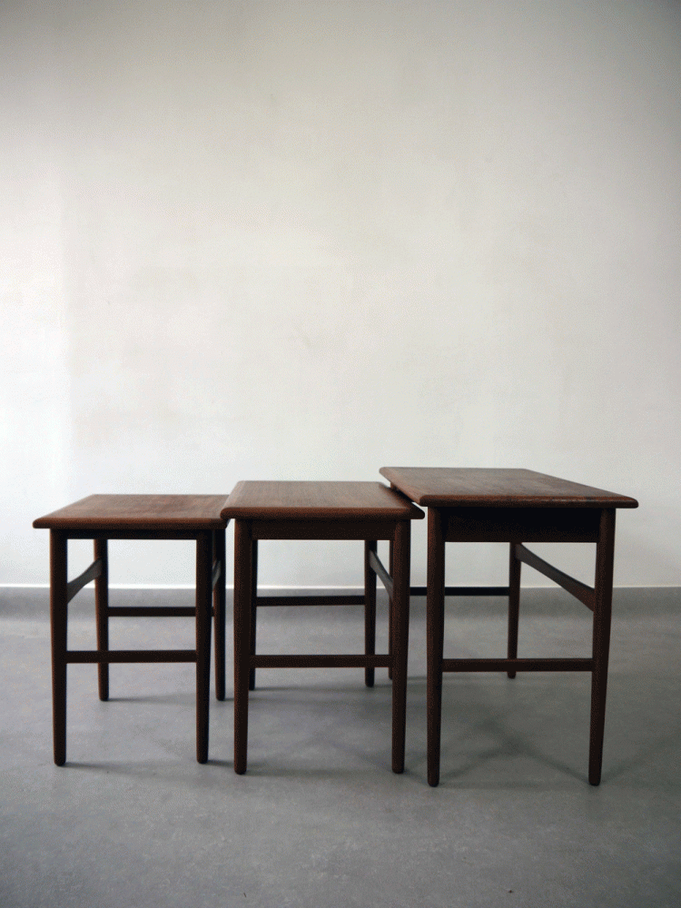 Hans J Wegner Style – Nest of Tables
