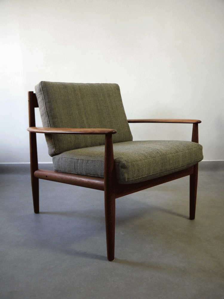 Grete Jalk – Lounge Chair