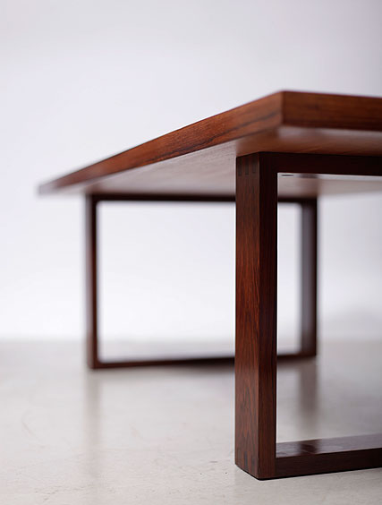 France & Sons – Coffee Table