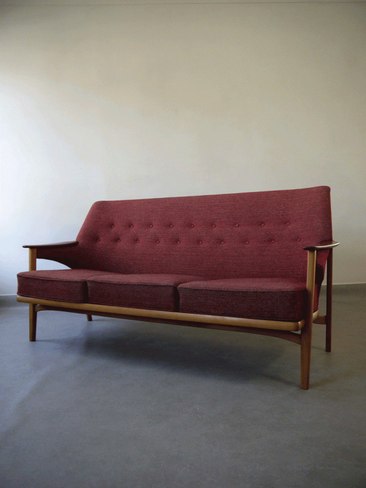 Finn Juhl style – Three Seat Sofa