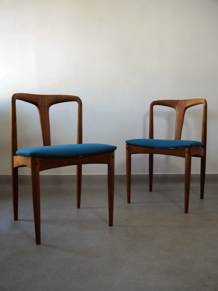 Johannes Andersen – Set of Four / Six Juliane Dining Chair