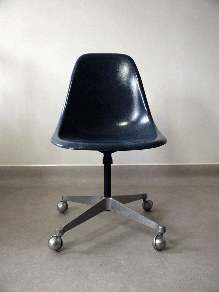 Charles and Ray Eames – Swivel Contract Side Chair