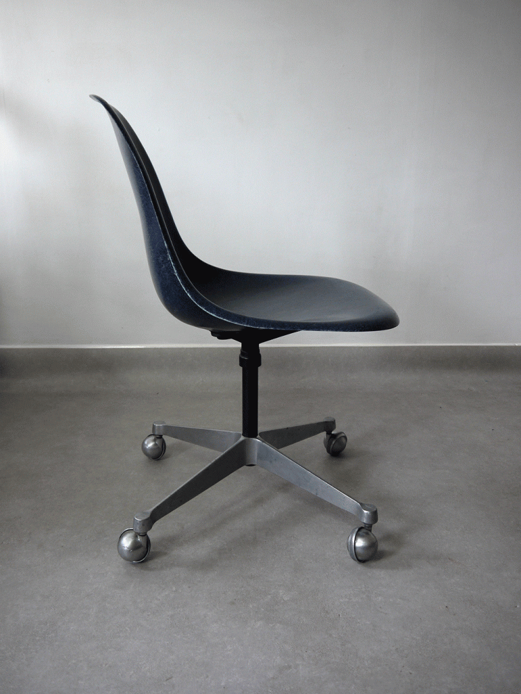 Charles and Ray Eames – Swivel Contract Side Chair