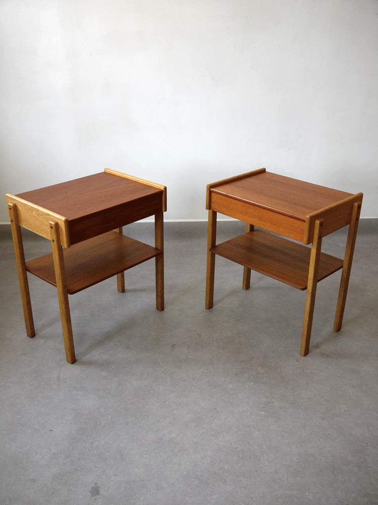 Danish – Pair of Teak and Oak Bedside Tables