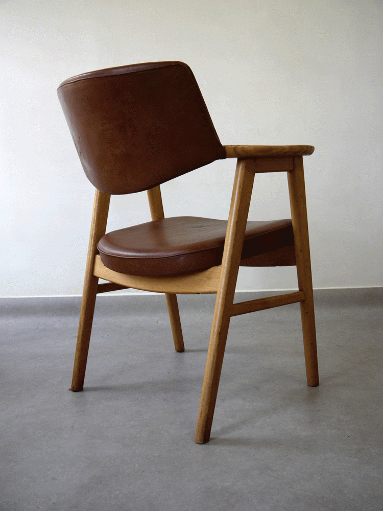 Erik Kirkgaard – Oak and Leather Armchair
