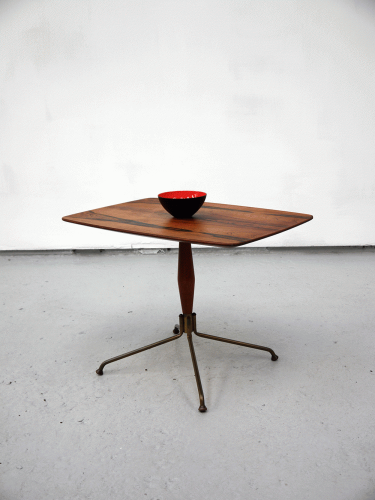Danish – Rosewood Pedestal Side Table