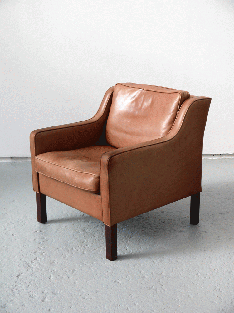 Borge Mogensen – Tan Leather Lounge Chairs