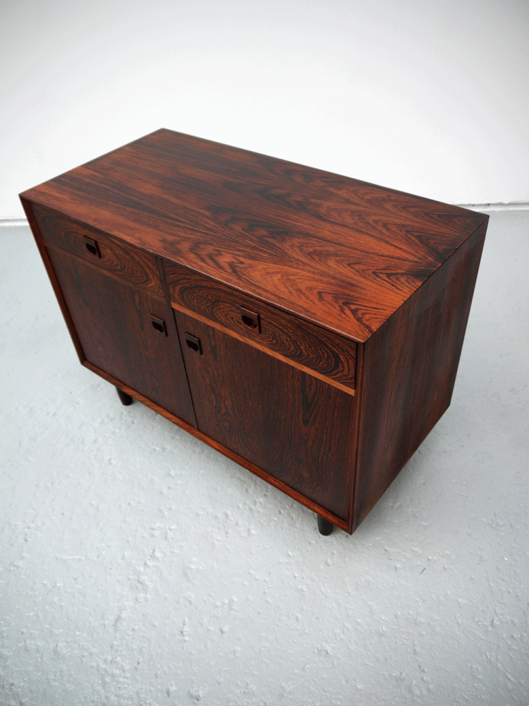 Brauor – Danish Rosewood Cabinet