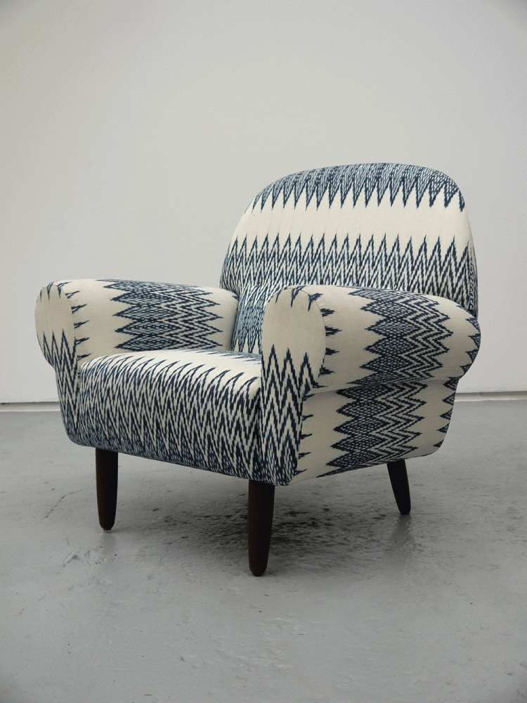Finn Juhl Stlye – Large Upholstered King Lounge Chair
