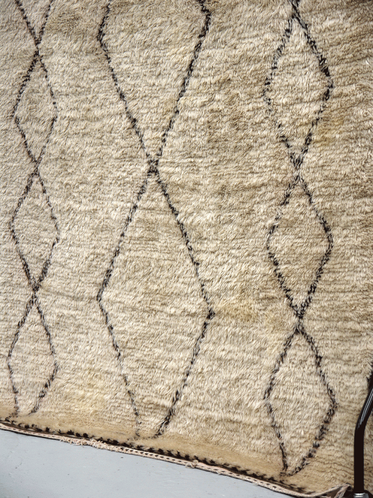 Beni Qurain – Large Moroccan Rug