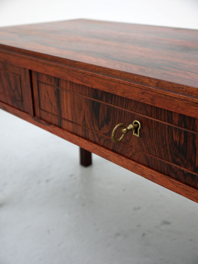 Rosewood – Low Lockable  Console Drawer Unit