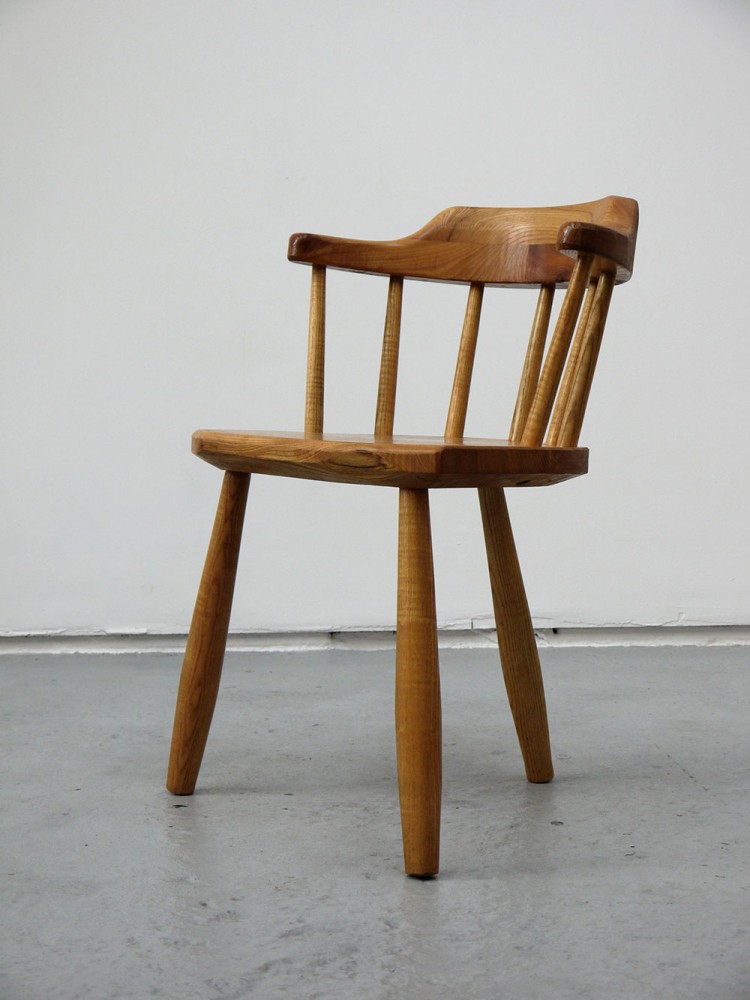 Swedish – Pine Tripod Milking Chair