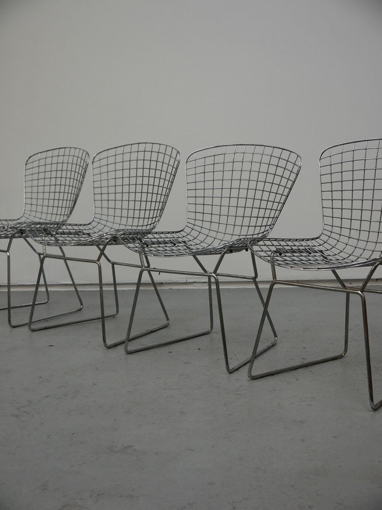 Harry Bertoia – Set of Four Bertoia Side Chairs