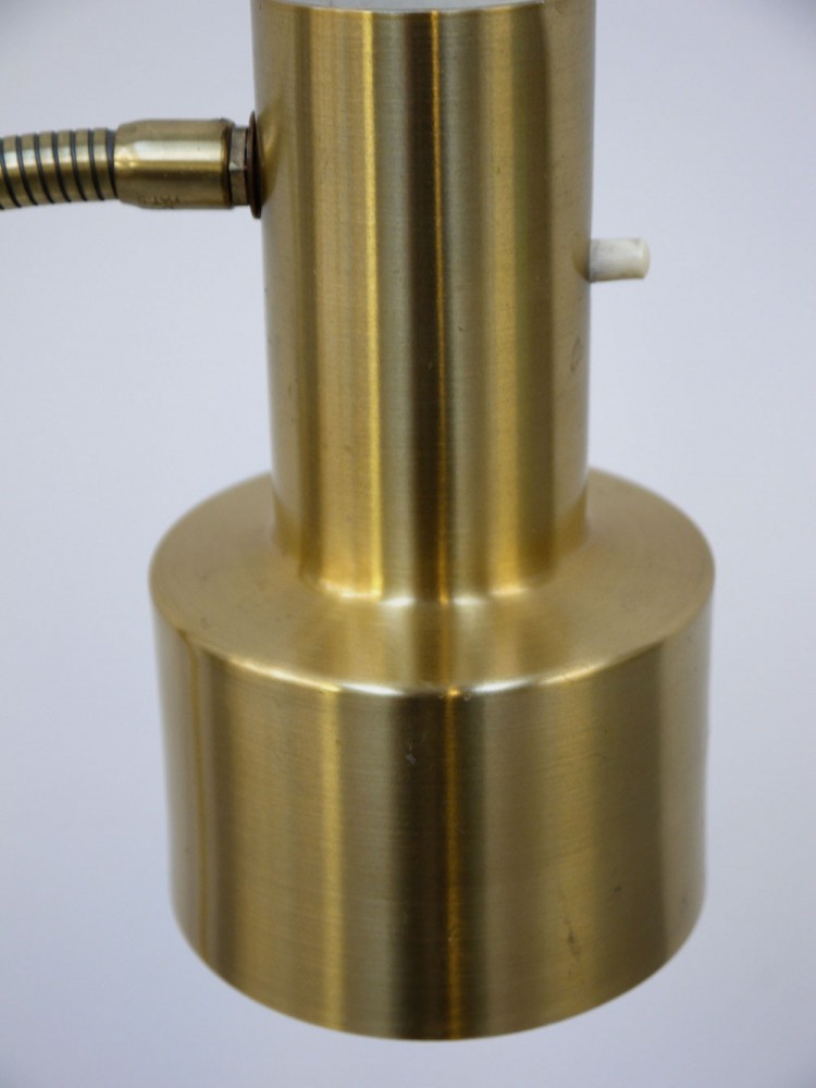 Swedish – Adjustable Floor Light