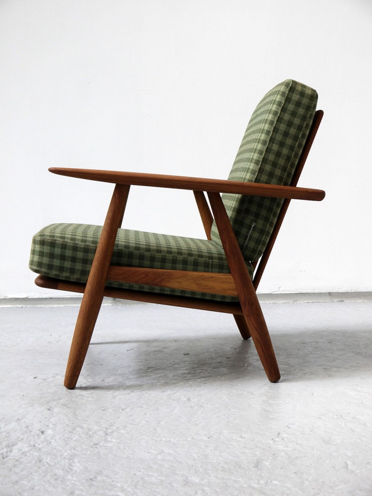 Hans Wegner – All Original Teak and Oak Cigar Chair