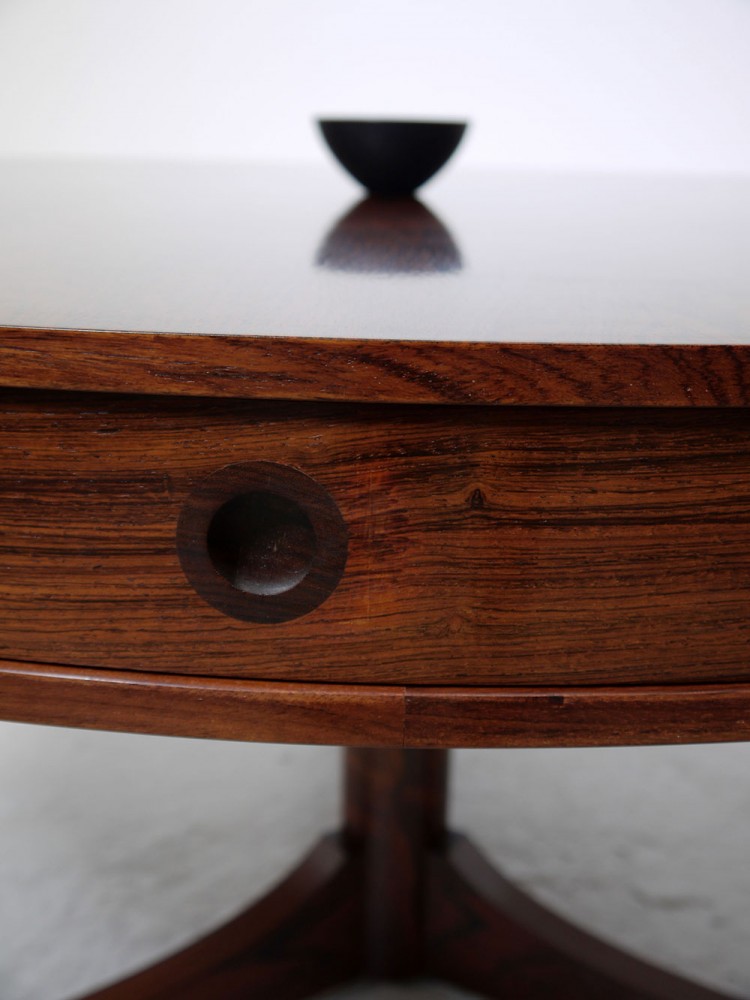 Heals Robert Heritage – Rosewood Drum Table with Drawers