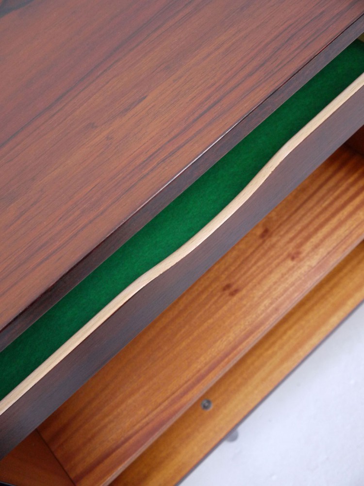 Omann Jun – Large Rosewood Three Door Cabinet