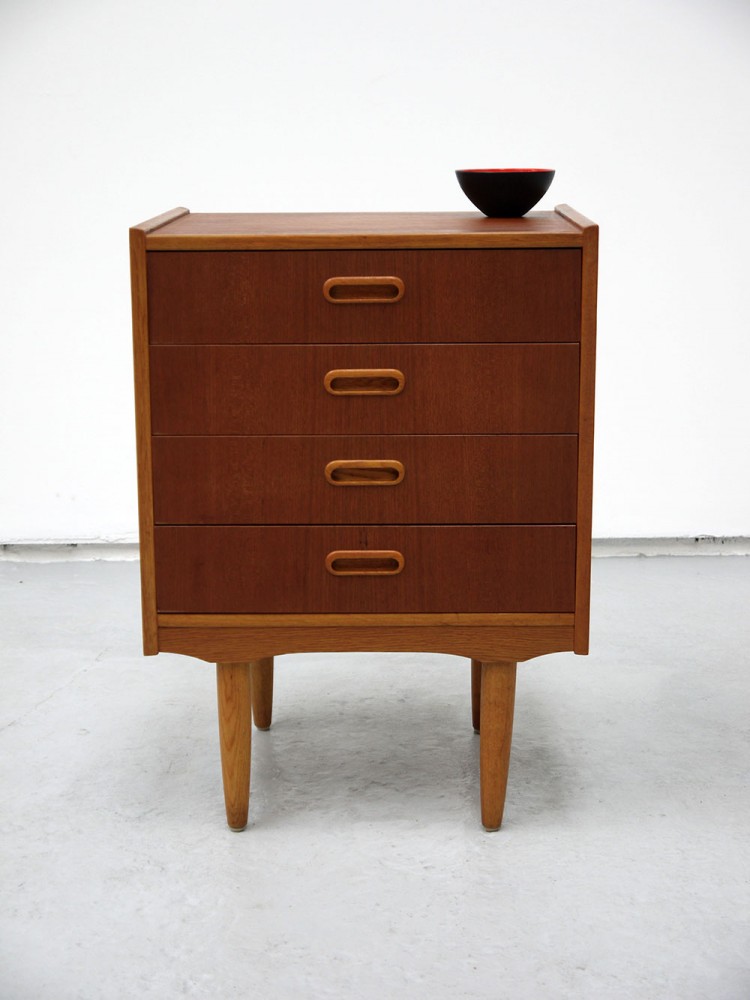 Danish – Small Four Drawer Bedside Unit