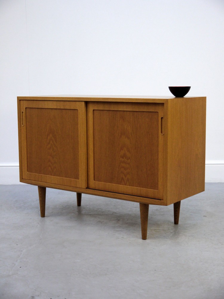 Carlo Jensen – Poul Hundevad Oak Cabinet