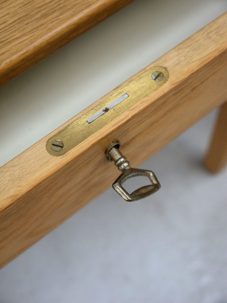 Gunner Myrstrand – Swedish Pair of Oak Bedside Tables with Drawers