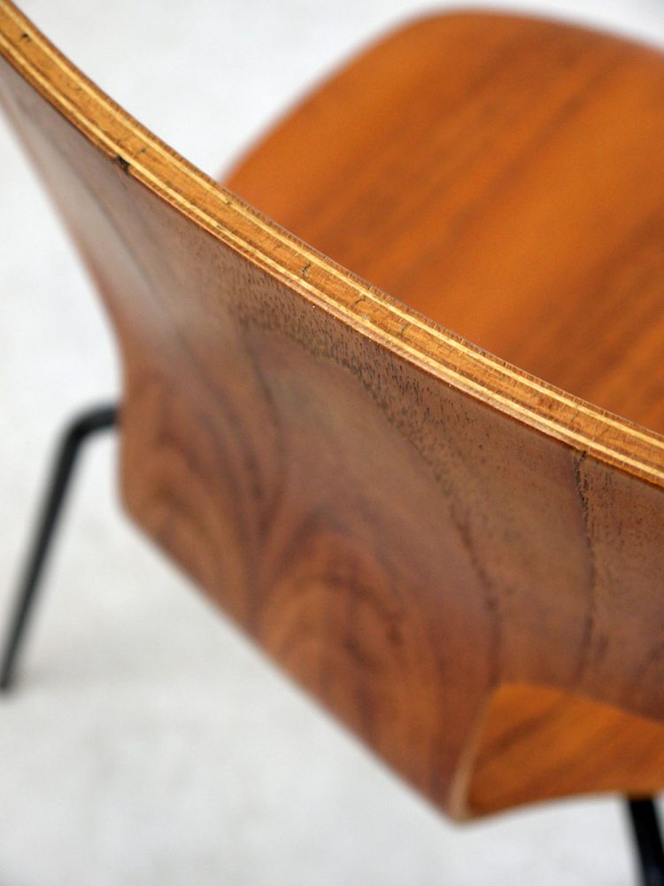 Arne Jacobsen – Model 3103 Hammer Chair