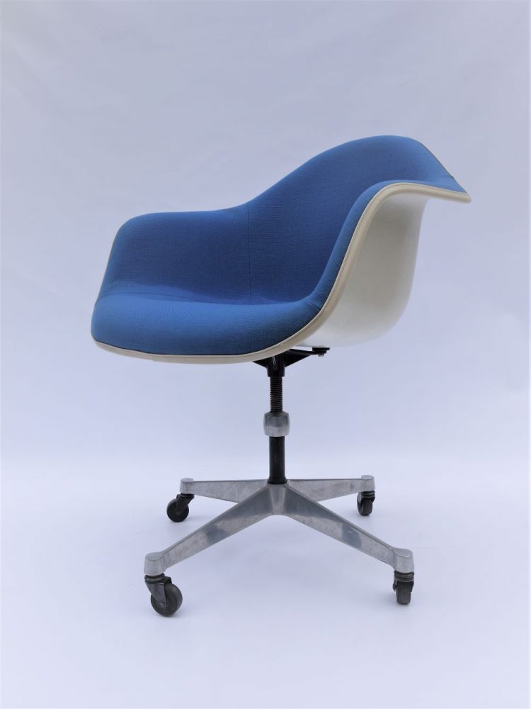 Charles and Ray Eames – Herman Miller Secretarial Swivel Chair