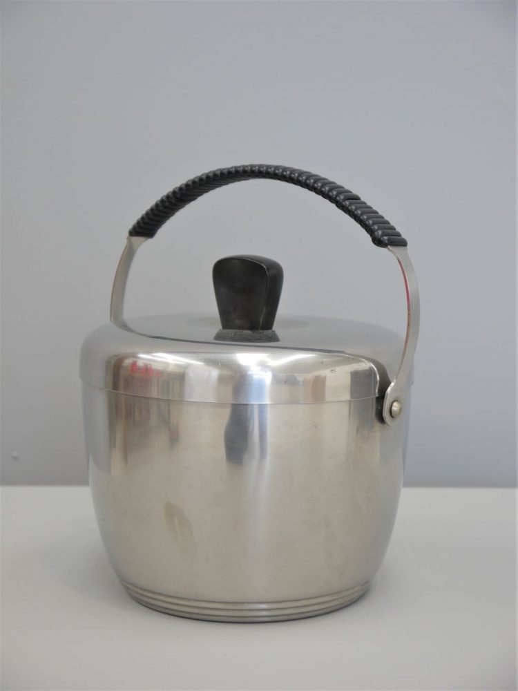 Adam Thylstrup – Ice Bucket for Nils Johan Sweden