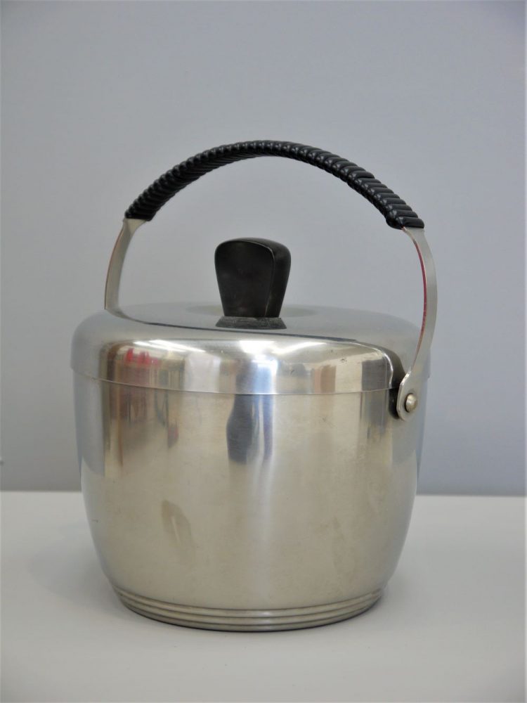 Adam Thylstrup – Ice Bucket for Nils Johan Sweden