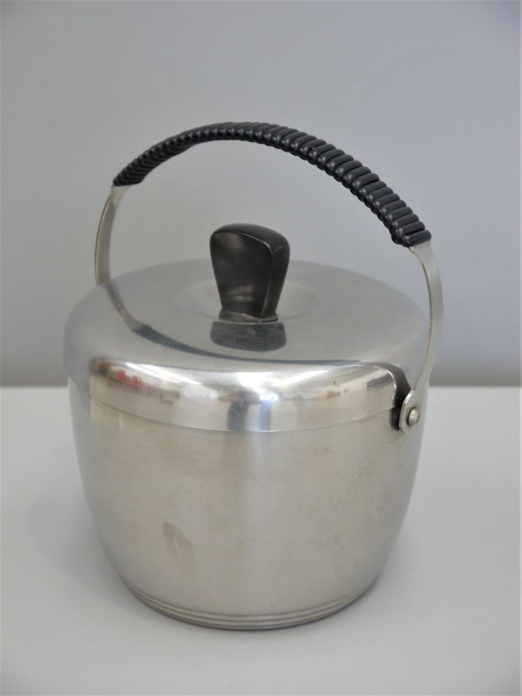 Adam Thylstrup – Ice Bucket for Nils Johan Sweden