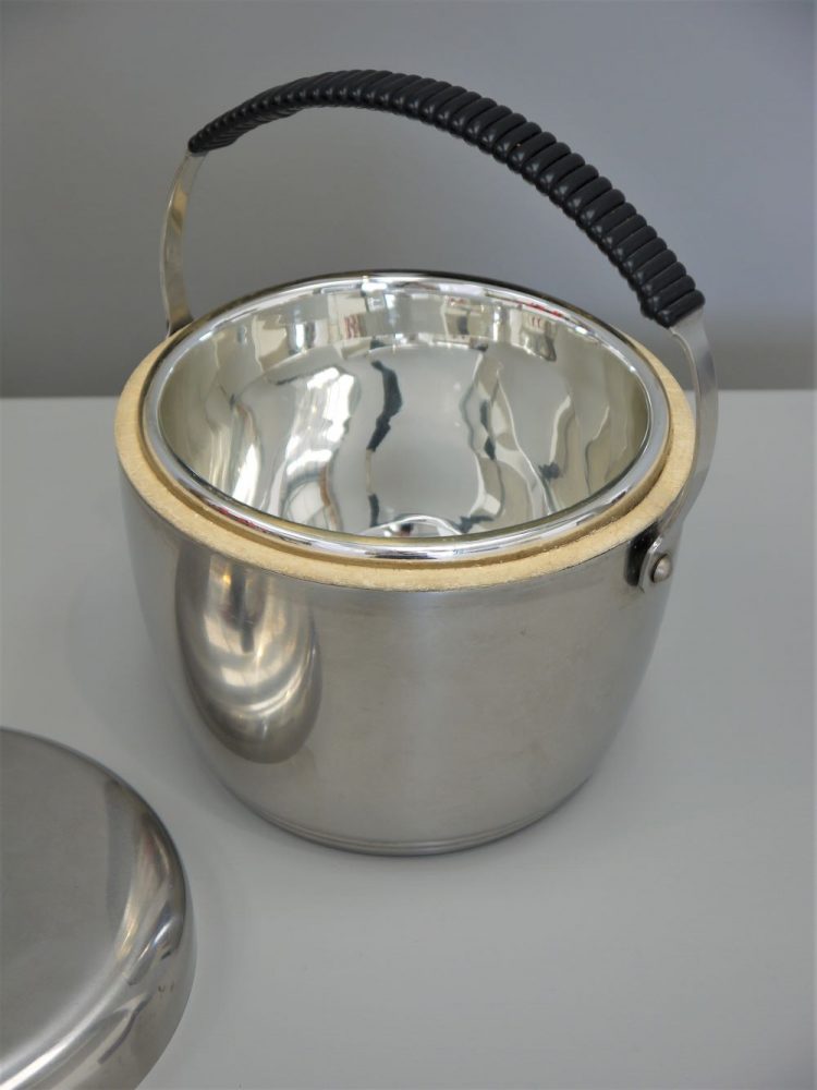 Adam Thylstrup – Ice Bucket for Nils Johan Sweden