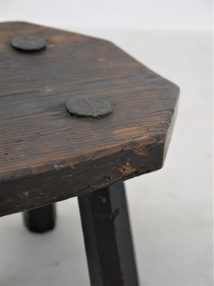 French – Three Legged Milking Stool