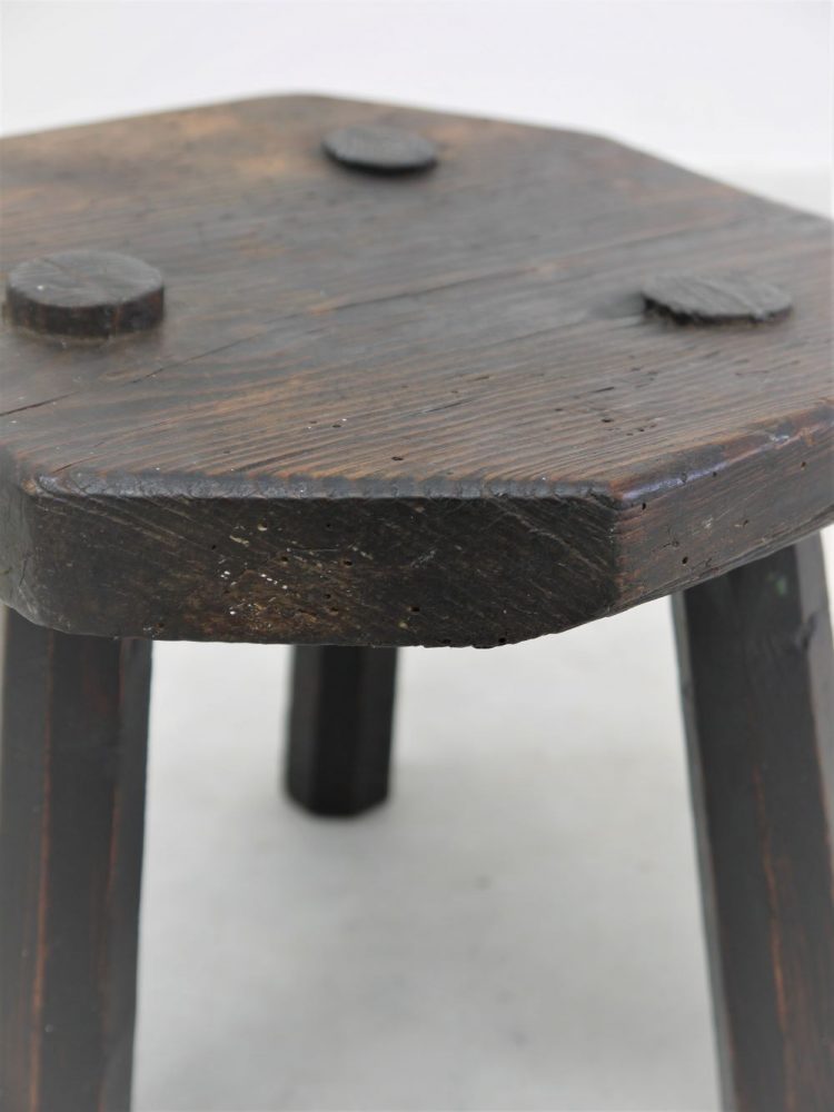 French – Three Legged Milking Stool