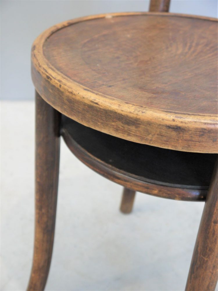 Thonet – Bentwood Chair