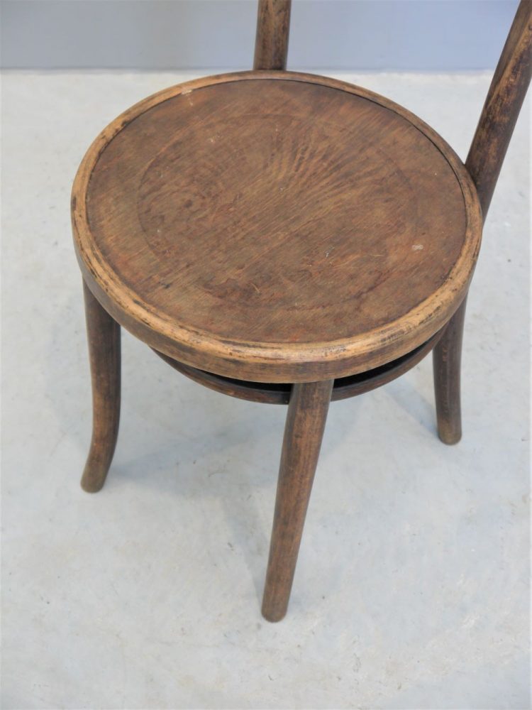 Thonet – Bentwood Chair