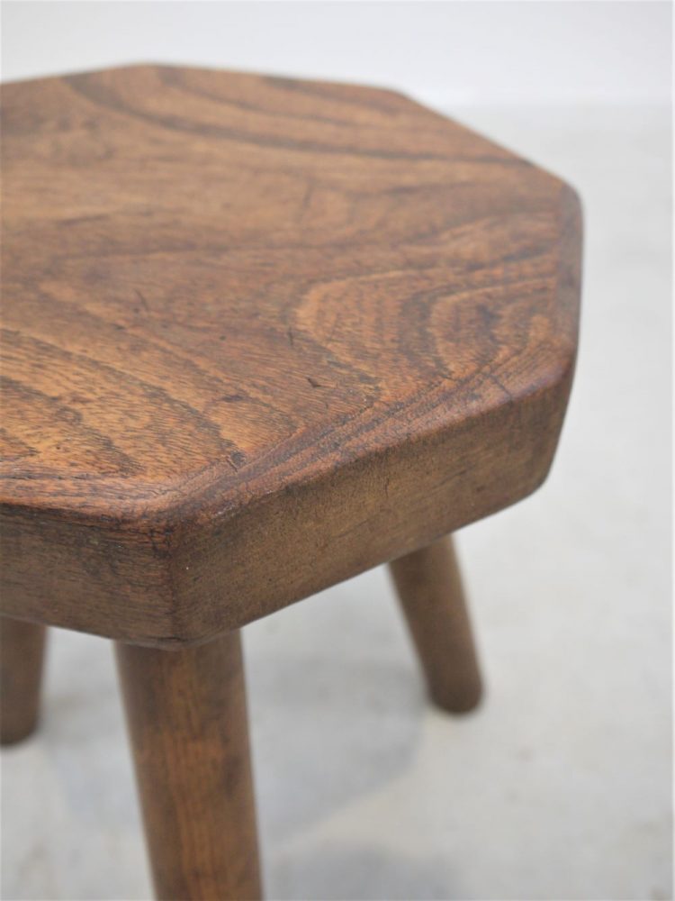 Arts and Craft – Three Legged Stool