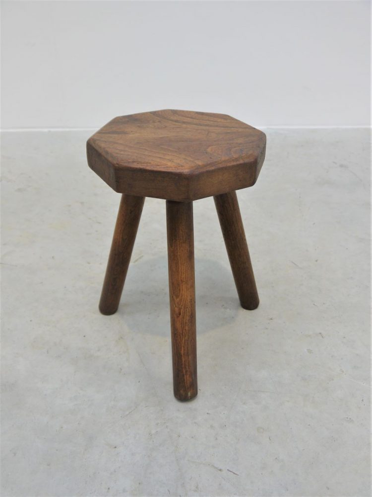 Arts and Craft – Three Legged Stool
