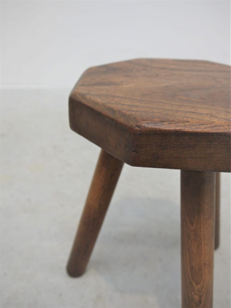 Arts and Craft – Three Legged Stool