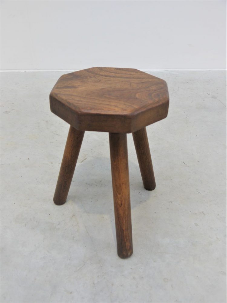Arts and Craft – Three Legged Stool