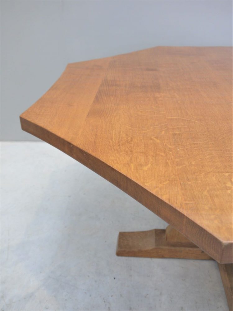Robert Thompson’s Mouseman – TA090 Solid Oak Octagonal Dining Table