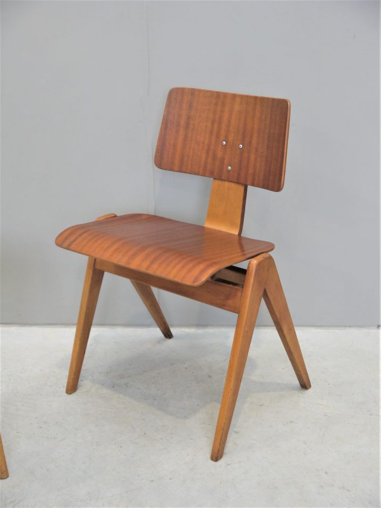 Robin Day – Pair of Hillestak Chairs