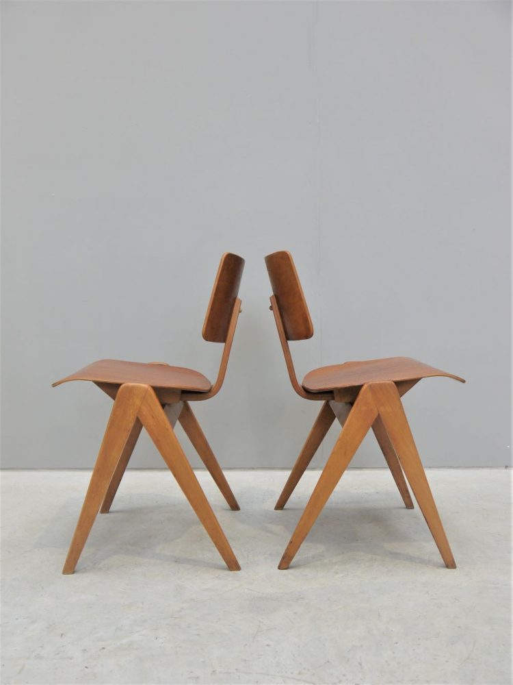 Robin Day – Pair of Hillestak Chairs